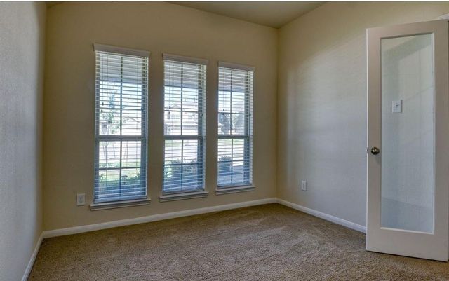 32659 Timber Point Dr, Brookshire, TX 77423