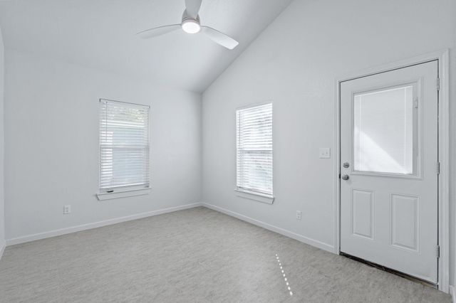 105 Riverside DR, San Marcos, TX 78666