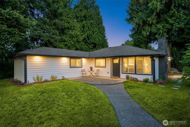 1210 E Seattle St, Kent, WA 98030