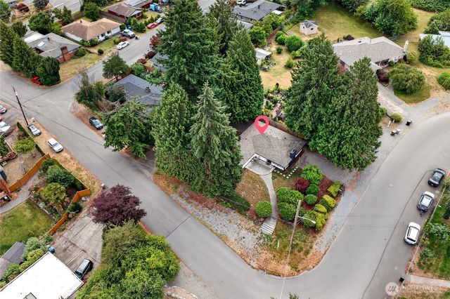 1210 E Seattle St, Kent, WA 98030