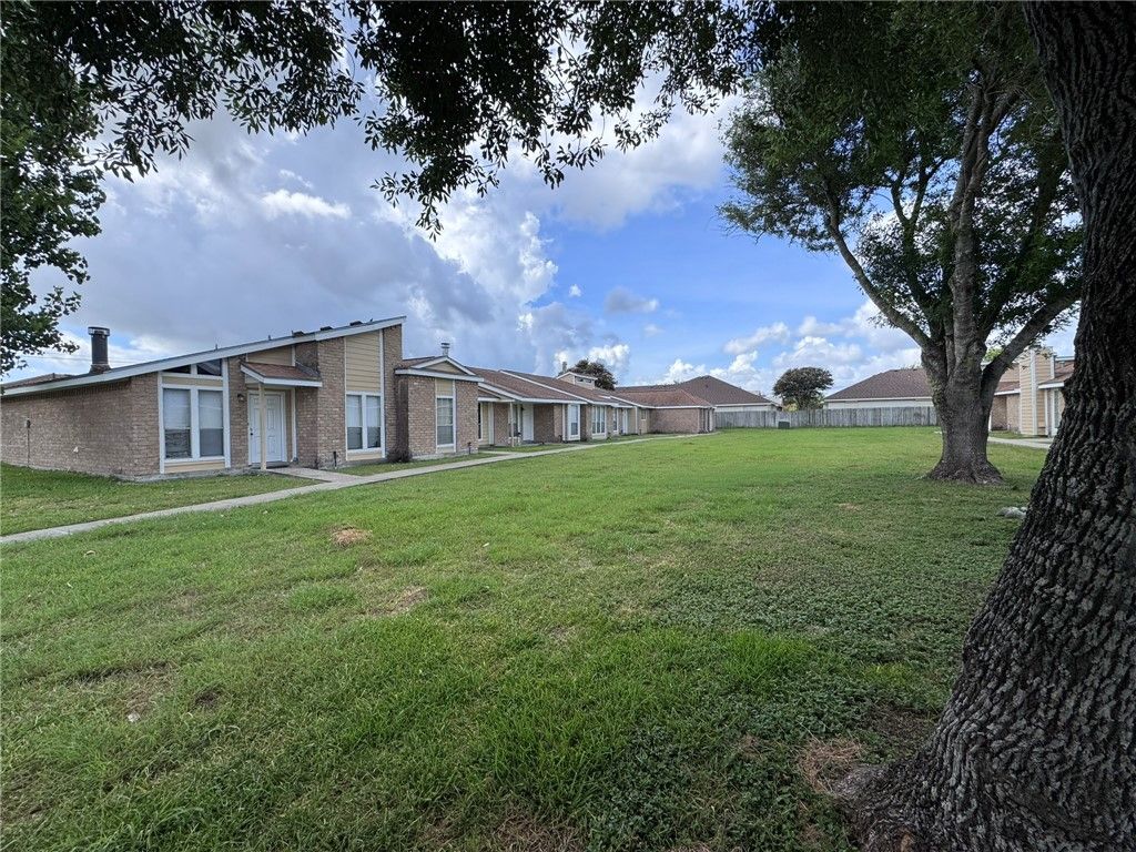 4901 Delwood St A4, Corpus Christi, TX 78413