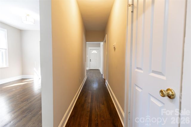 2325 N Glenn Avenue, Winston Salem, NC 27105