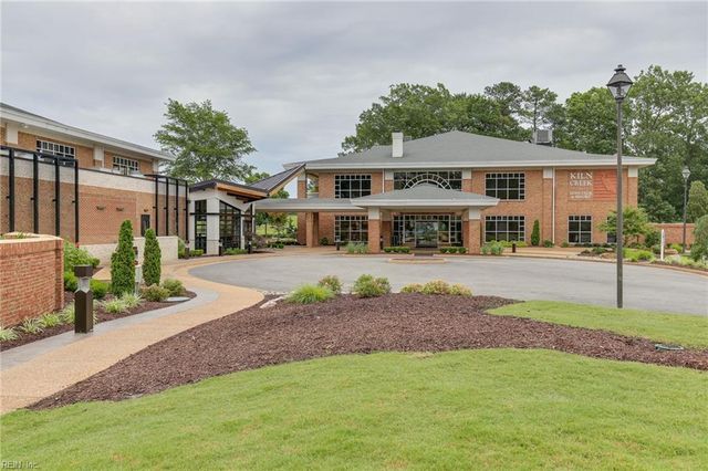 508 Birkdale CT, Yorktown, VA 23693
