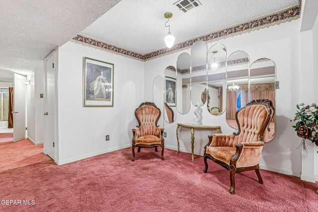 2704 TAYLOR Avenue, El Paso, TX 79930