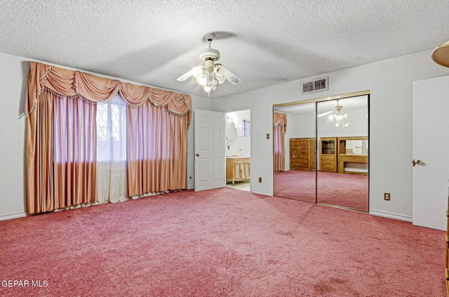 2704 TAYLOR Avenue, El Paso, TX 79930