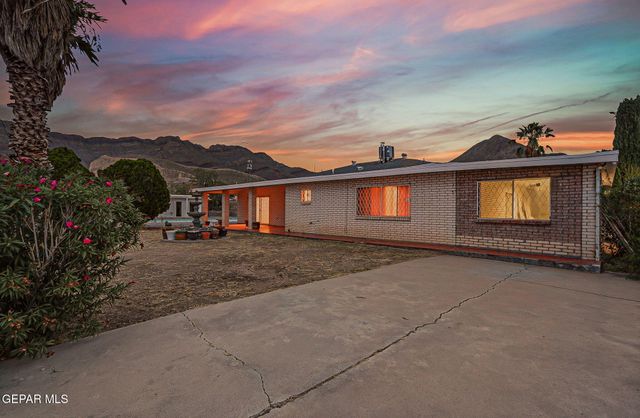 2704 TAYLOR Avenue, El Paso, TX 79930