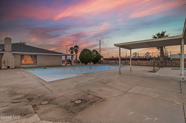 2704 TAYLOR Avenue, El Paso, TX 79930