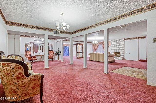 2704 TAYLOR Avenue, El Paso, TX 79930