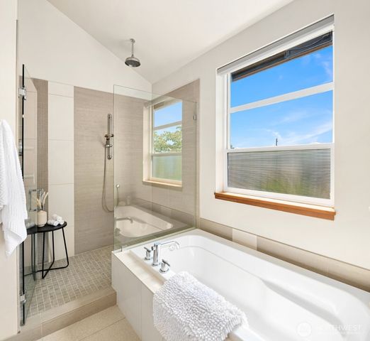 1620 E Alder Street, Seattle, WA 98122