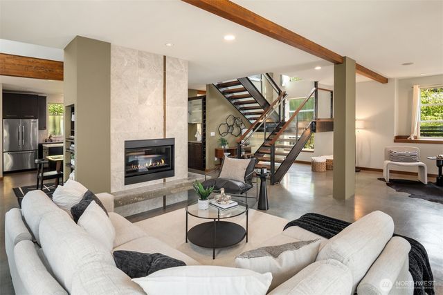 1620 E Alder Street, Seattle, WA 98122