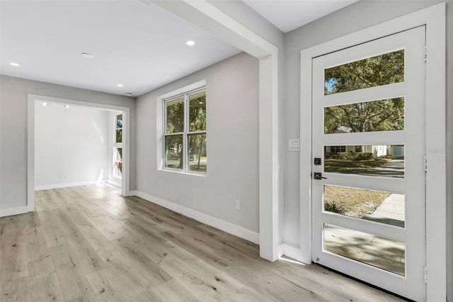 218 32ND STREET W, Bradenton, FL 34205