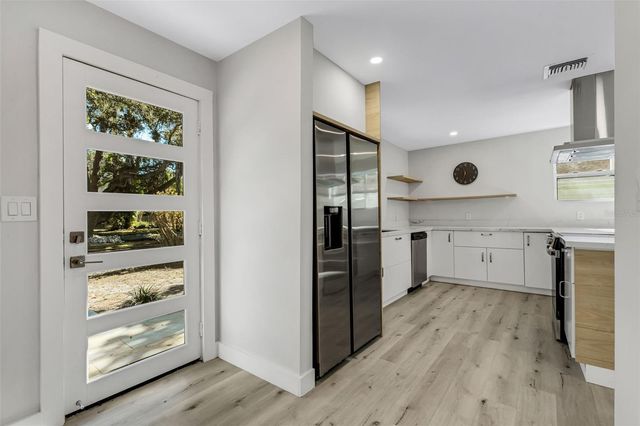 218 32ND STREET W, Bradenton, FL 34205