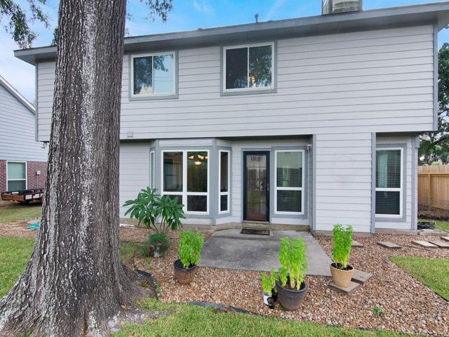 2407 Lexington Woods Drive, Spring, TX 77373