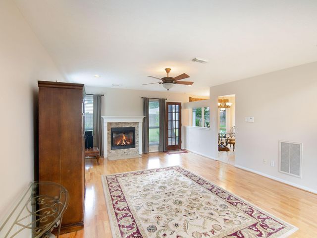 2407 Lexington Woods Drive, Spring, TX 77373