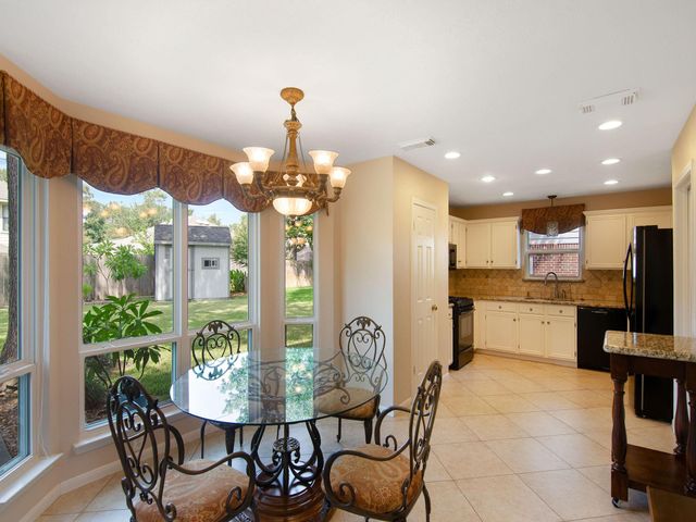 2407 Lexington Woods Drive, Spring, TX 77373