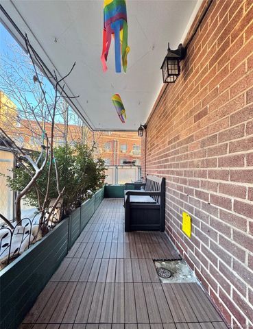 86-15 Broadway 3H, Elmhurst, NY 11373