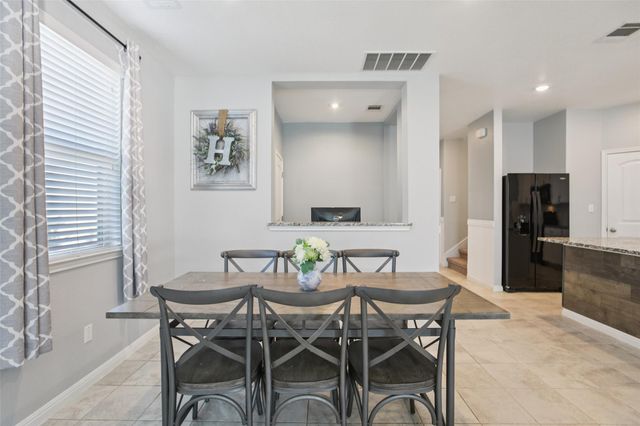 19101 Kimberlite DR, Pflugerville, TX 78660