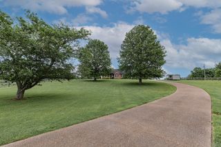 150 Mitchellville Ct, Portland, TN 37148