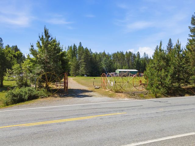 2569 Southshore Diamond Lake Rd, Newport, WA 99156