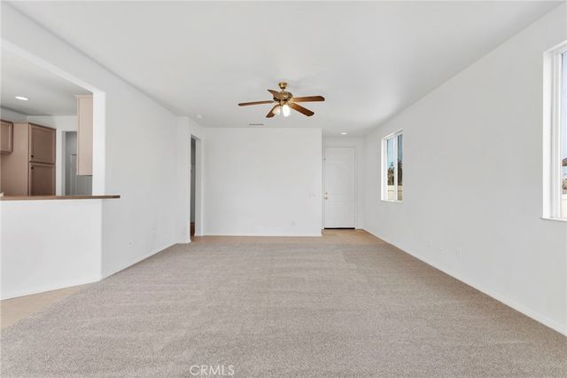 11843 Desert Glen, Adelanto, CA 92301