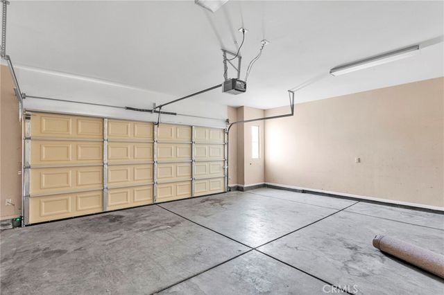 11843 Desert Glen, Adelanto, CA 92301
