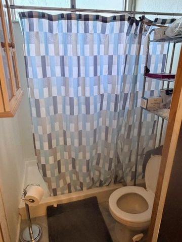 7368 BORBA, Sacramento, CA 95828