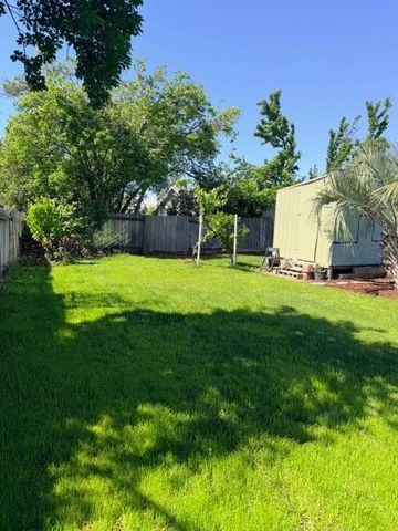 7368 BORBA, Sacramento, CA 95828
