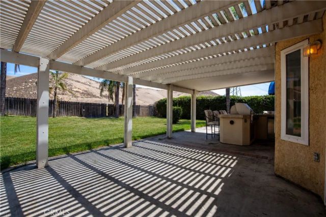 3038 Chablis Avenue, Jurupa Valley, CA 92509