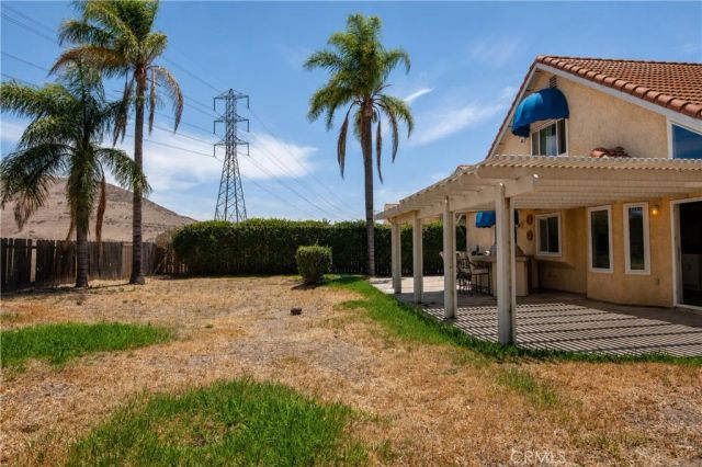 3038 Chablis Avenue, Jurupa Valley, CA 92509