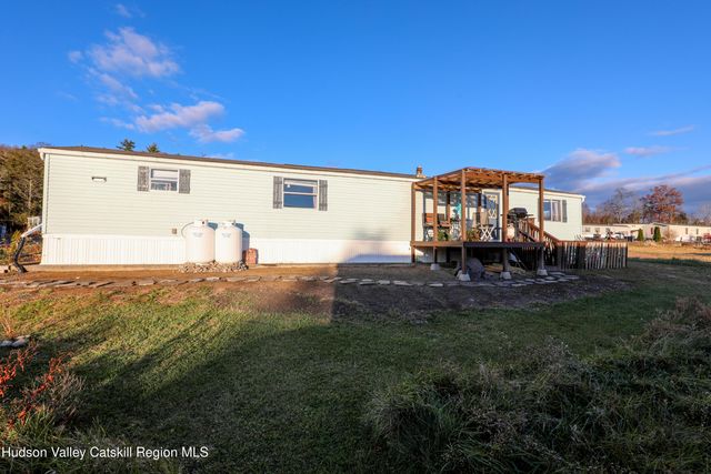 27 Trooper Drive 27, Hurley, NY 12443