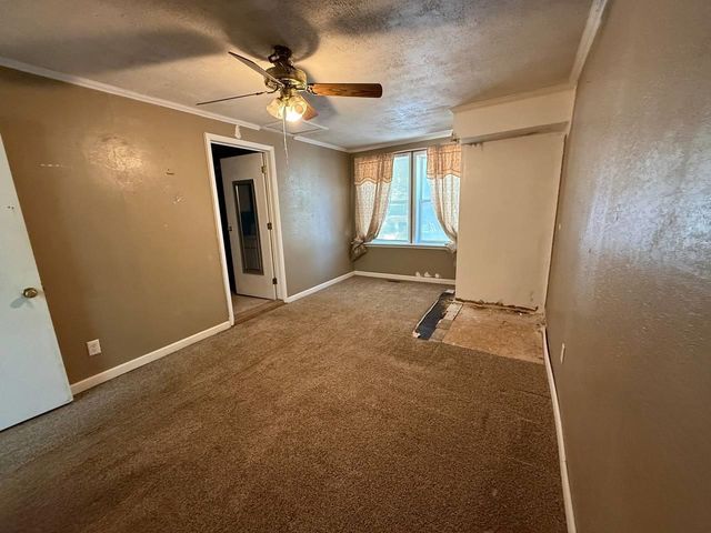 624 S Alleghany, El Dorado, KS 67042