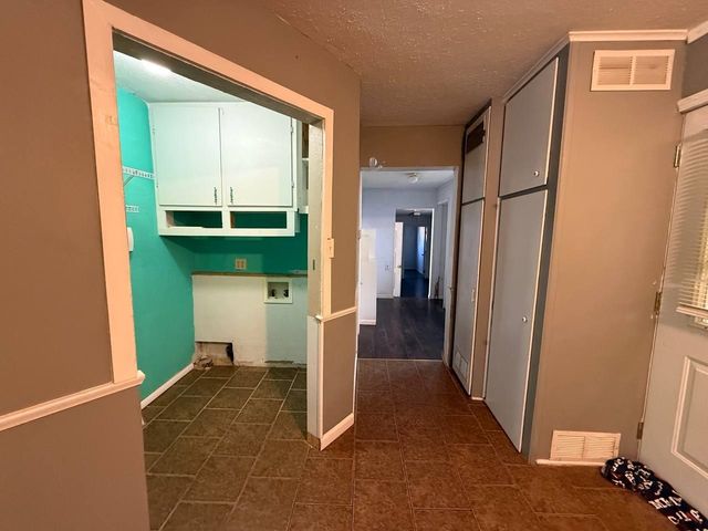 624 S Alleghany, El Dorado, KS 67042