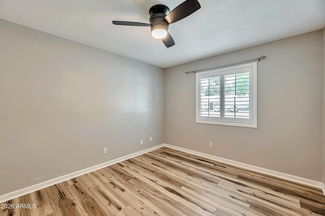 6502 E GRANDVIEW Drive, Scottsdale, AZ 85254