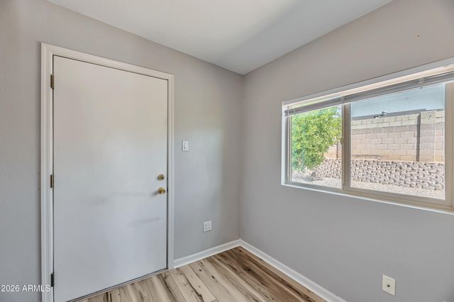 6502 E GRANDVIEW Drive, Scottsdale, AZ 85254
