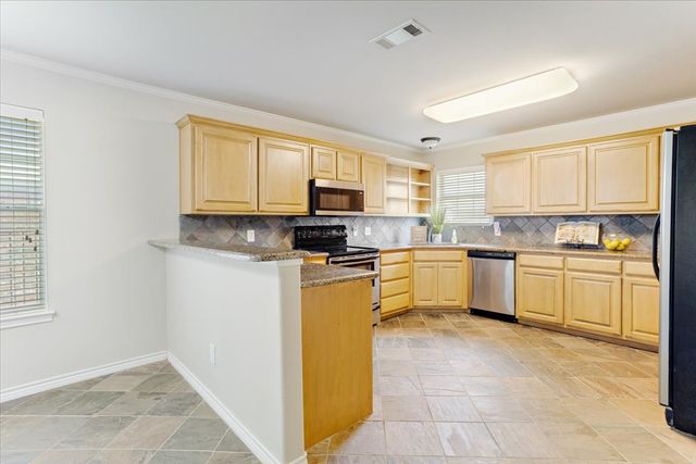 1609 Pecan Grove Road E, Sherman, TX 75090
