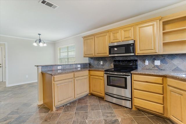 1609 Pecan Grove Road E, Sherman, TX 75090