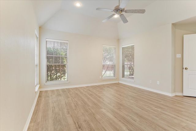 1609 Pecan Grove Road E, Sherman, TX 75090