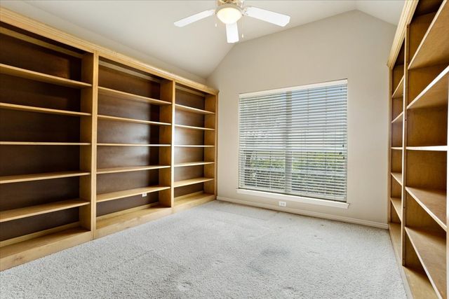 1609 Pecan Grove Road E, Sherman, TX 75090