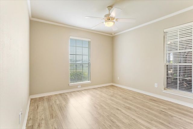 1609 Pecan Grove Road E, Sherman, TX 75090