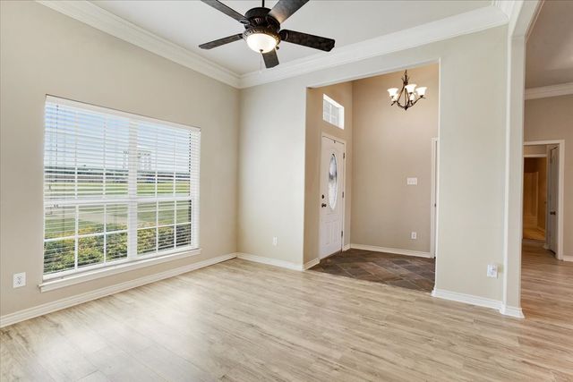 1609 Pecan Grove Road E, Sherman, TX 75090