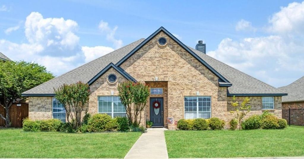 1609 Pecan Grove Road E, Sherman, TX 75090