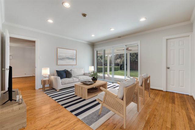 4561 Belclaire Avenue, Highland Park, TX 75205