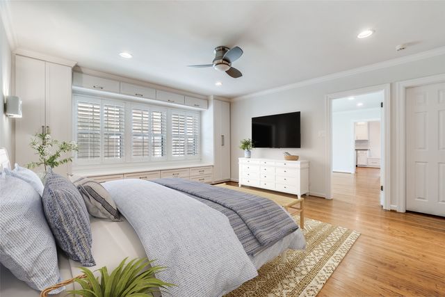 4561 Belclaire Avenue, Highland Park, TX 75205