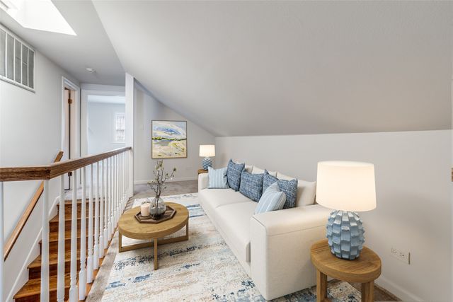 4561 Belclaire Avenue, Highland Park, TX 75205