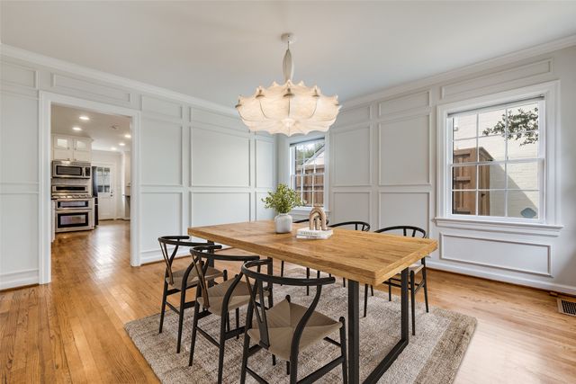 4561 Belclaire Avenue, Highland Park, TX 75205