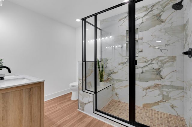 518 Sharondale Dr, Tullahoma, TN 37388