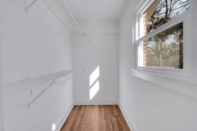 518 Sharondale Dr, Tullahoma, TN 37388