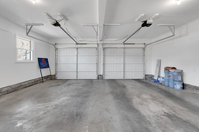 518 Sharondale Dr, Tullahoma, TN 37388