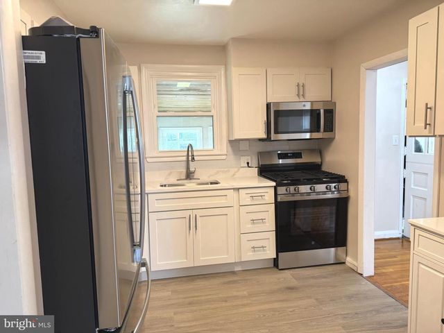 609 WALLERSON RD, Baltimore, MD 21228