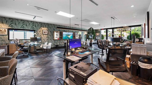 5935 NE 2nd Ave, Miami, FL 33137